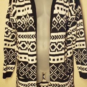 Women Cardigan/Sweater